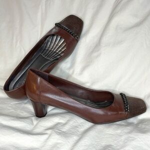 Easy Spirit Pumps - 6 1/2 M
